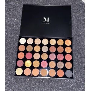 Morphe 35F eyeshadow palette